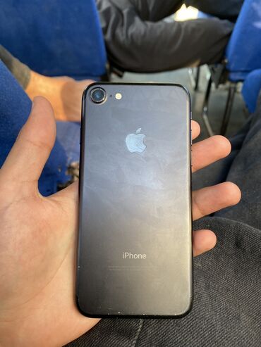 iphone 11 qiymeti ikinci el: IPhone 7, 32 ГБ, Черный, Отпечаток пальца