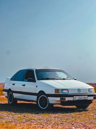 бишкек ош машина: Volkswagen Passat: 1991 г., 1.8 л, Механика, Бензин, Седан