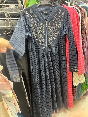 Халаты: Велюровые теплые халаты на любой размер 42 до 62 идут 💯 хлопок — 28