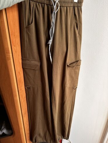 Женские брюки: Карго-джоггеры хаки - Прямой свободный крой - Эластичный пояс на — 6