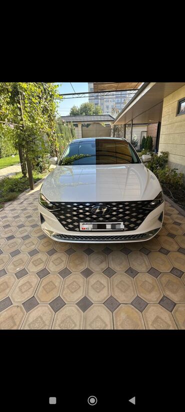 машине арзан: Hyundai Grandeur: 2020 г., 2.5 л, Вариатор, Гибрид, Седан