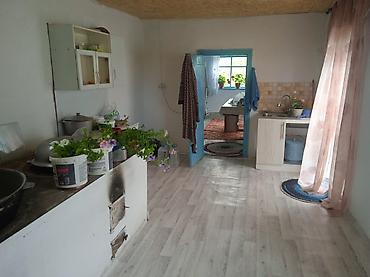 продам участки: Продается дом в с. Ананьево. 16 соток с огородом. Имеется большой дом — 9
