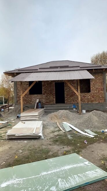 продаю дом бишкек ак орго: Дом, 70 м², 4 комнаты, Собственник, ПСО (под самоотделку)