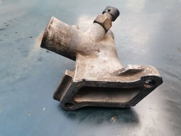 Auto delovi: Racva vode glave Lada 2121,21213,21214i Niva. Polovno, ocuano. Skinuto — 14