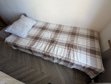 Çarpayılar: İşlənmiş, Təknəfərlik çarpayı, Bazalı, Matras ilə, Siyirməsiz, Azərbaycan
