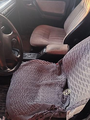 QAZ: QAZ 31105 Volga: 2.4 l | 2004 il 227925 km Sedan — 7