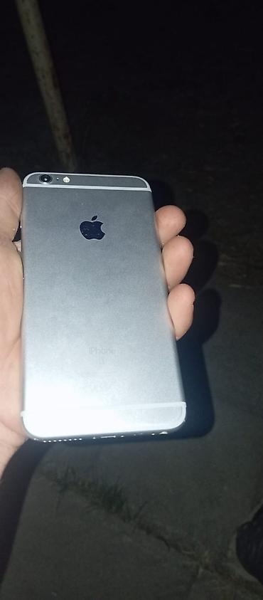 iphone 5 's: IPhone 6 Plus, 128 GB, Desert Titanium, Barmaq izi — 4