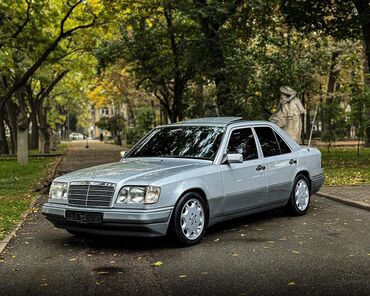 mercedes tursi: Mercedes-Benz E 220: 1994 г., 2.2 л, Автомат, Бензин, Седан