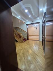 Həyət evləri və villaların satışı: Əhmədli 5 otaqlı, 300 kv. m, Kredit yoxdur, Yeni təmirli — 30