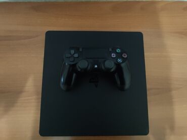 kreditle playstation 4: Satılır PlayStation 4 slim 1 Tb quru təmizləmədən sonra ideal