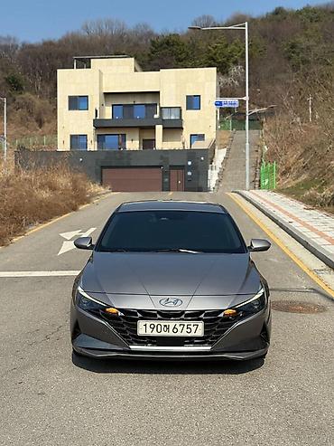 Hyundai: Hyundai Avante: 2022 г., 1.6 л, Гибрид — 3