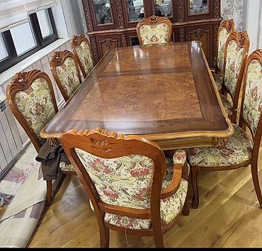 Klassik üslubda massiv taxtadan hazırlanmış yemək otağı dəsti. –