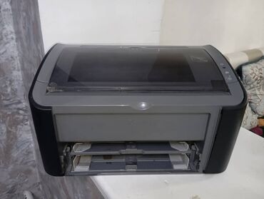 принтер epson l8050: Продаю принтер Кенон включается работает, бумагу не берет, надо