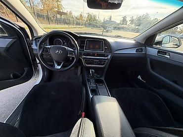 Hyundai: Hyundai Sonata: 2018 г., 2 л, Автомат, Газ, Седан — 8