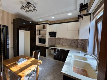 Yeni tikili: 4 otaqlı, Yeni tikili, 136 kv. m — 6