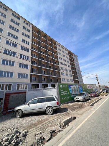 трёхкомнатная квартира: 3 комнаты, 90 м², 107 серия, 8 этаж, Без ремонта