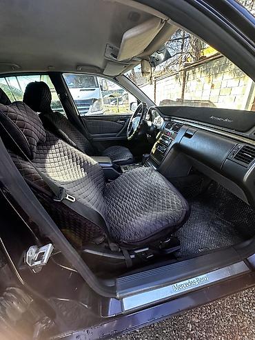 Mercedes-Benz: Mercedes-Benz E-Class: 2002 г., 3.2 л, Автомат, Бензин, Седан — 8