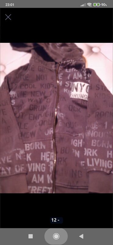 Məktəb çantaları: Koftalar 1 manat yuyulub temizdi .Balaca olduguna gore satilir .Ucuz — 15