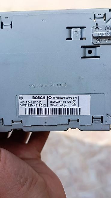 cd çalar: Volkswagen orijinal avtomobil maqnitolası – BOSCH VW Radio LOW EU UP2 — 3