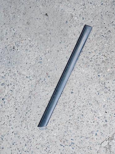 Двери и комплектующие: Накладка на дверь Задняя правая Mercedes-Benz, Б/у, Оригинал — 1