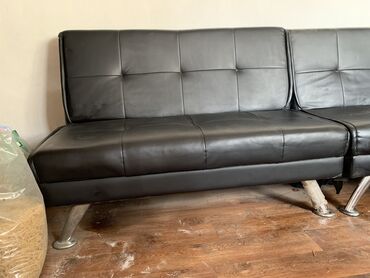 диван для офис: Цвет - Черный, Б/у