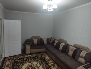 продажа квартир от собственника: 1 бөлмө, 34 кв. м, 105-серия, 1 кабат, Косметикалык ремонт