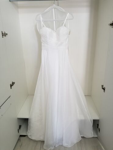платье водолазка: Вечернее платье, Длинная модель, Без рукавов, Открытая спина