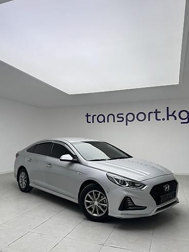 Hyundai Sonata: 2022 г., 2 л, Автомат, Газ, Седан