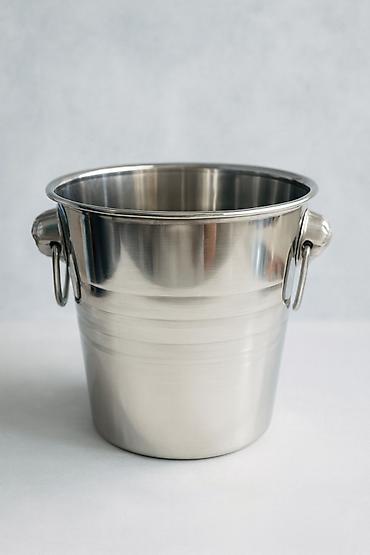 nerj qab: Buz vedrəsi Qalın nerj altı bütöv. buz vedresi 3.5L- 10Azn — 2