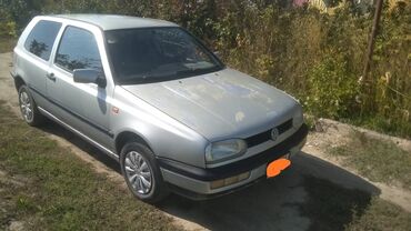 лизинг автомобиля: Volkswagen Golf: 1992 г., 1.8 л, Механика, Бензин, Купе