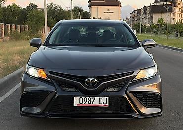 corolla 2016: Toyota Camry: 2020 г., Седан — 3
