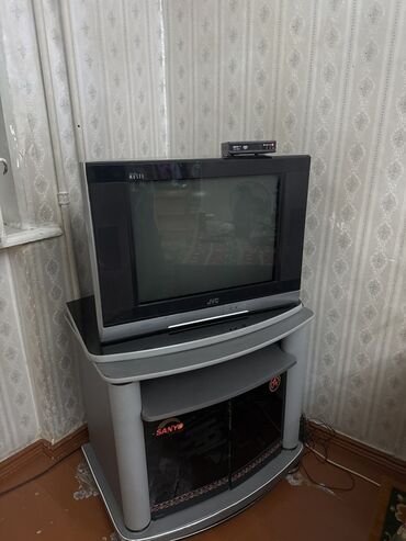 Mazda: Телевизор JVC 32"