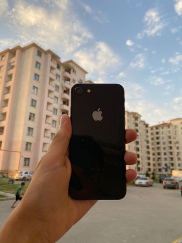 ayfon 8 pulus: IPhone 8, 64 GB, Qara, Barmaq izi