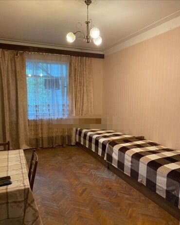 7 mikrorayon, Tayqa market, Ankara şadlıq sarayının yanında, 88, 3, 93