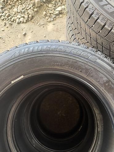60: Зимние шины Bridgestone Blizzak - Размер: 215/60 R16 - Индекс — 4