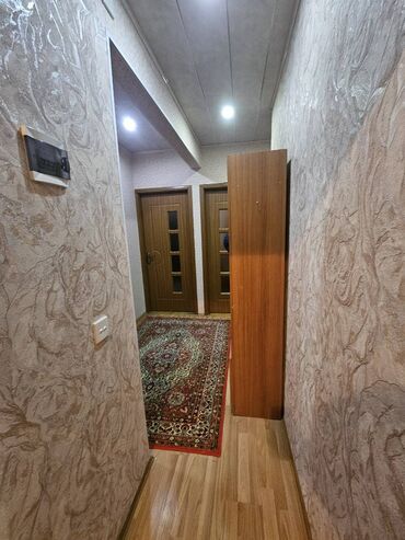 Uzunmüddətli kirayə mənzillər: Azadlıq metrosuna əyaqla 2 dəqiqə məsafədə 9 mərtəbəli binanın 3-cü — 8