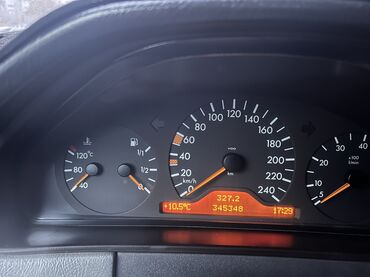 Mercedes-Benz: Mercedes-Benz E-Class: 1998 г., 2.4 л, Механика, Бензин, Седан — 3