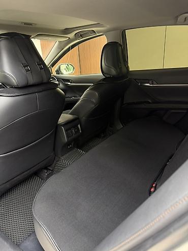 чанган юни с: Toyota Camry: 2019 г., 2.5 л, Автомат, Гибрид, Седан — 9
