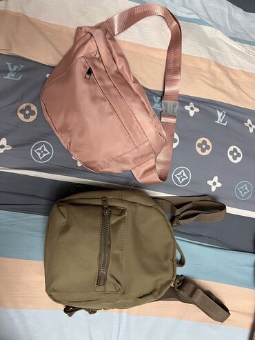 армейский рюкзак: Продается барсетка (500) маленький рюкзак(500с).Вместе за 900