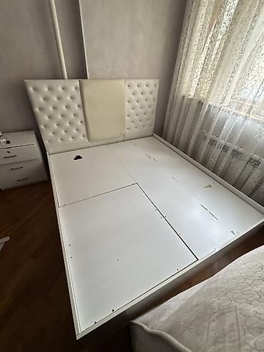 tumbocka: Ağ rəngli iki nəfərlik yataq dəsti - Ölçü: təxmini 160×200 sm — 2