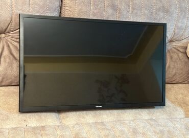 Televizorlar: İşlənmiş Televizor Samsung Led 86" 4K (3840x2160), Ünvandan götürmə