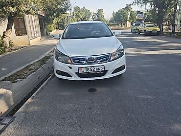 ford focus 2007: BYD E5: 2018 г., Робот, Электромобиль, Седан — 1