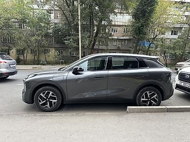 Changan: Changan Qiyuan Q05: 2026 г., Электромобиль — 3