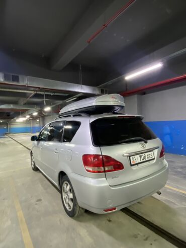 Toyota: Toyota Ipsum: 2003 г., 2.4 л, Автомат, Газ, Минивэн — 8