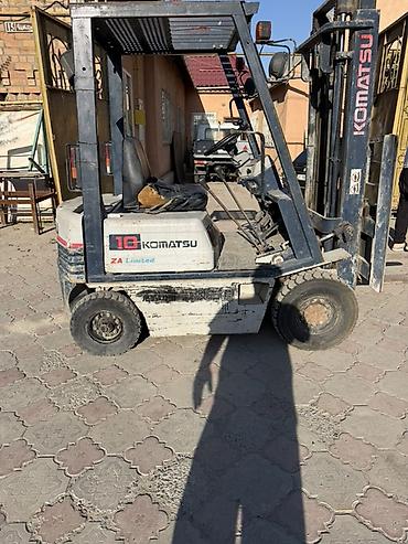 Погрузчик, Komatsu, Колесный, Вилочный