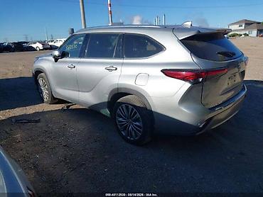 Toyota: Toyota Highlander: 2021 г., 3.5 л, Автомат, Бензин — 5