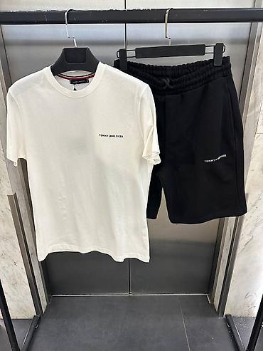 ccc.rs obuca: Komplet majca+šorc
Cena 3600din ❤️‍🔥
S,M,L,XL,XXL
PS✨🌀🌀 — 10