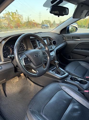 hunda: Hyundai Elantra: 2016 г., 2 л, Автомат, Бензин, Седан — 7