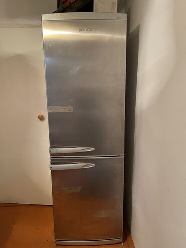 куплю бу холодильник в бишкеке: Холодильник Beko, Б/у, Двухкамерный
