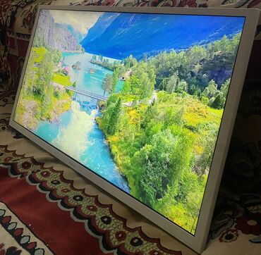 sekz video: İşlənmiş Televizor Samsung 32" 4K (3840x2160), Ünvandan götürmə